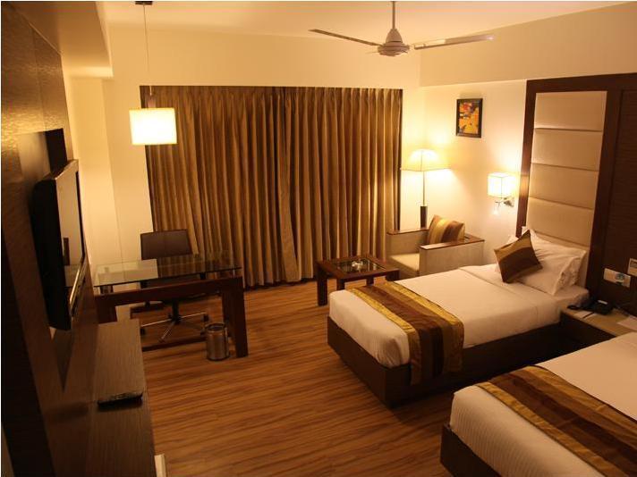Le Grande Residency -Unmarried Couples Are Not Allowed Ahmedabad Exterior photo